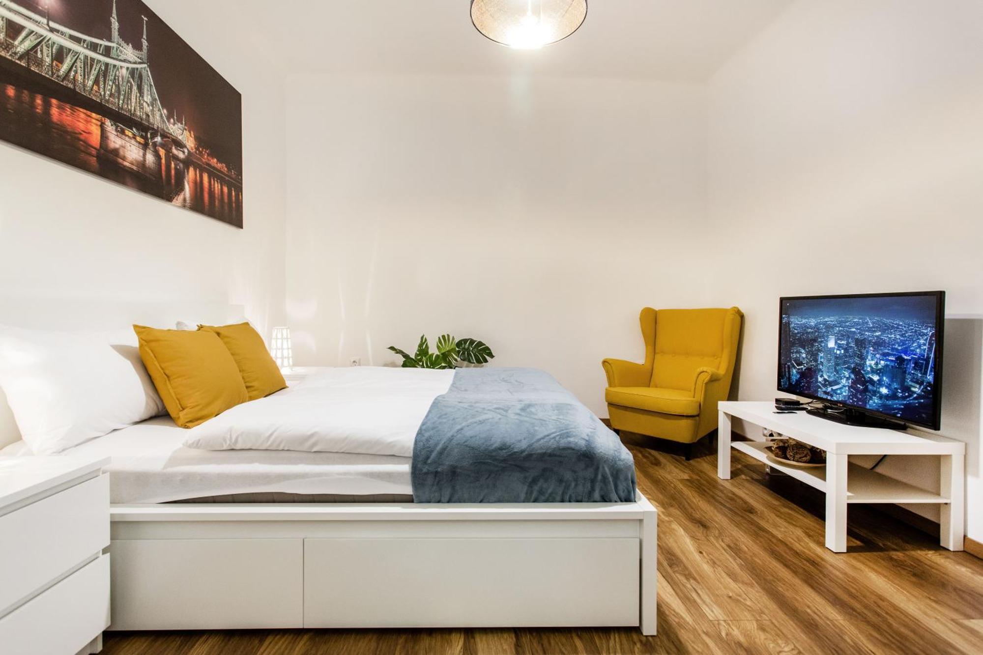 Quiet And Cozy Apartment Near The Danube Будапеща Екстериор снимка